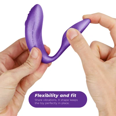 WE-VIBE - CHORUS VIBRATOR FOR COUPLES WITH LILAC SQUEEZE CONTROL WE-VIBE - CHORUS VIBRATOR FOR COUPLES WITH LILAC SQUEEZE CONTROL