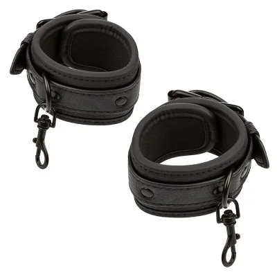 CALEXOTICS - NOCTURNAL BED RESTRAINTS LEATHER ADJUSTABLE BLACK CALEXOTICS - NOCTURNAL BED RESTRAINTS LEATHER ADJUSTABLE BLACK